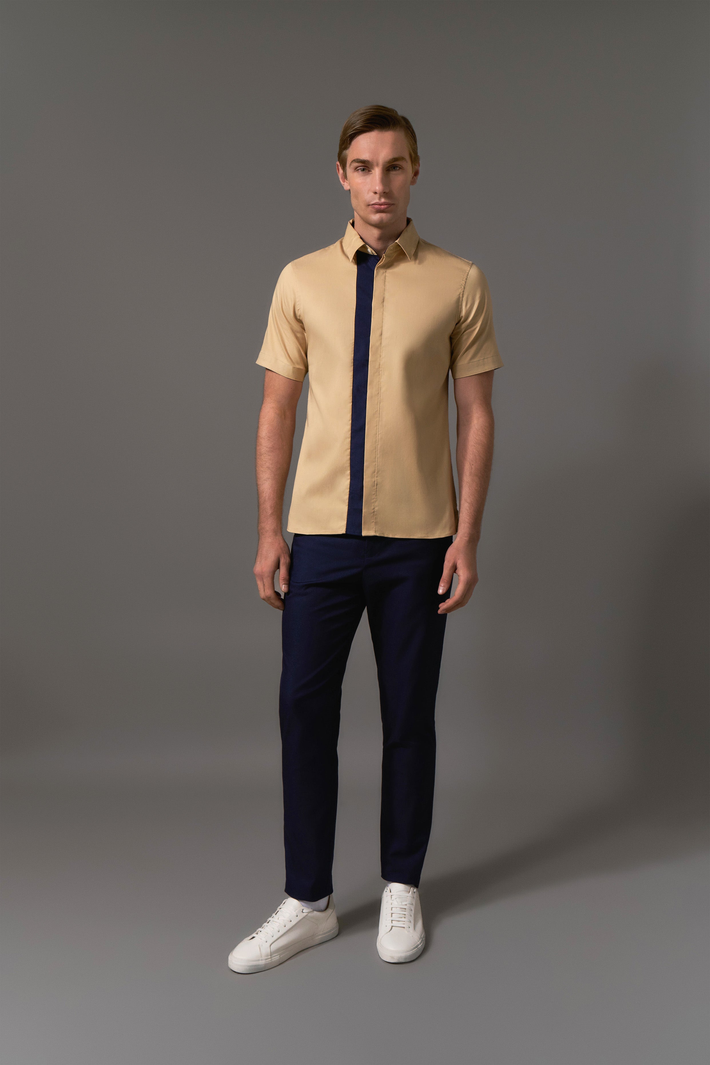 Mann Shirt - Almond